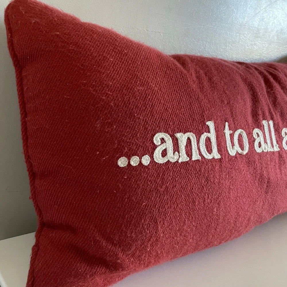 🎄🎅🏻🎁”…and to all a good nigh”red Christmas decor throw decorative pillow